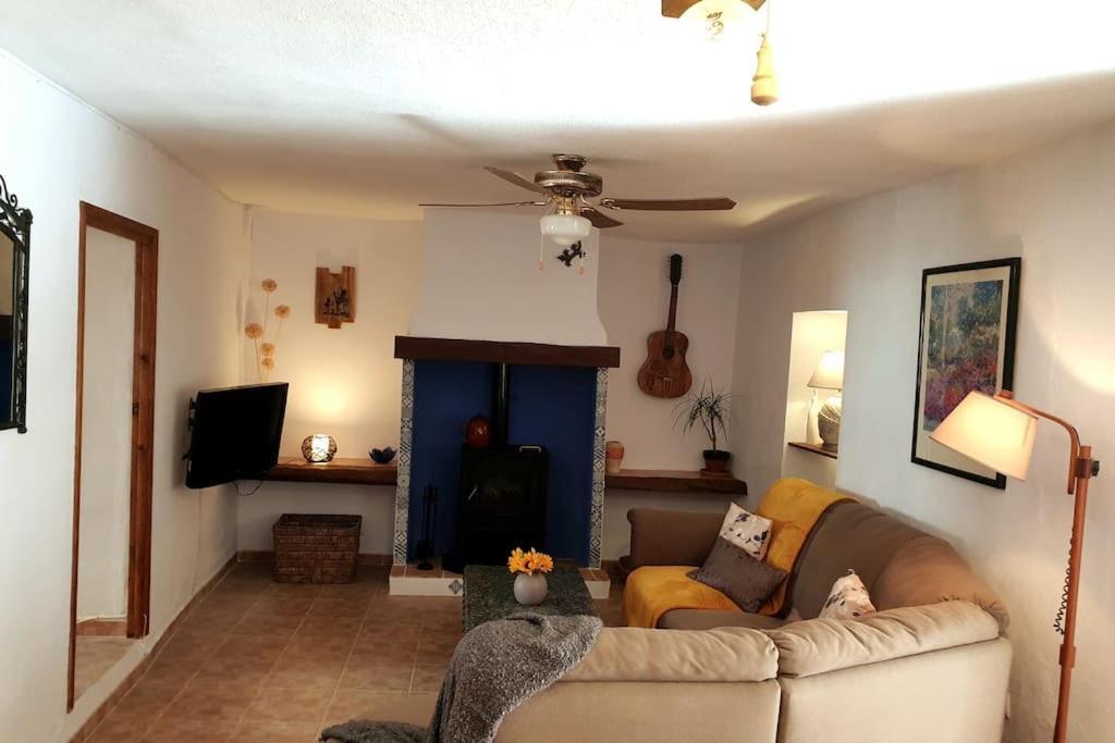 Casa Arriba Village House In Zarra Luaran gambar